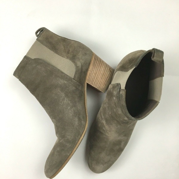 VINCE. Suede Leather Beige Ankle Boot - Picture 1 of 7